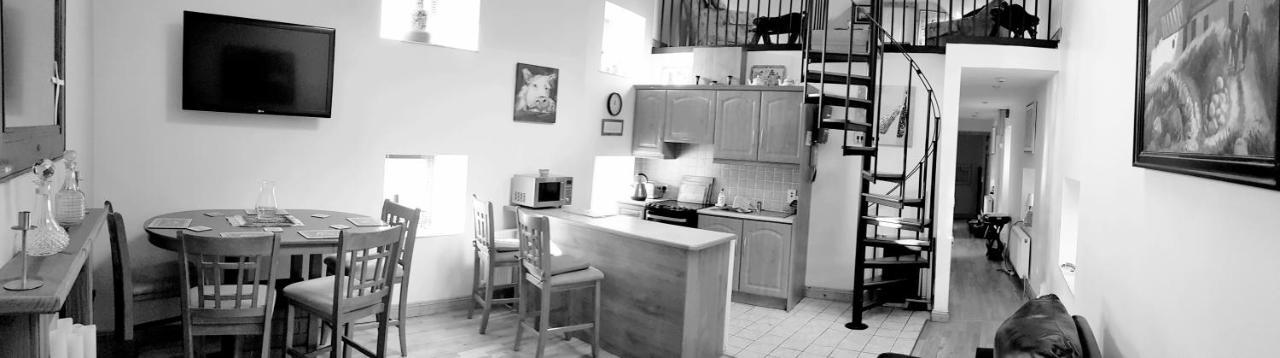 Apartment 3 Bedroom Banagher Town Centre 외부 사진