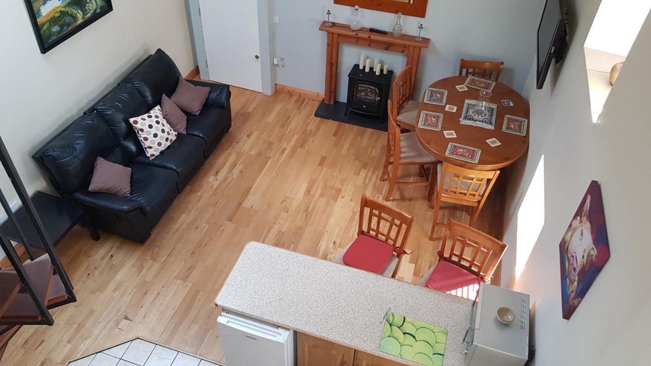 Apartment 3 Bedroom Banagher Town Centre 외부 사진