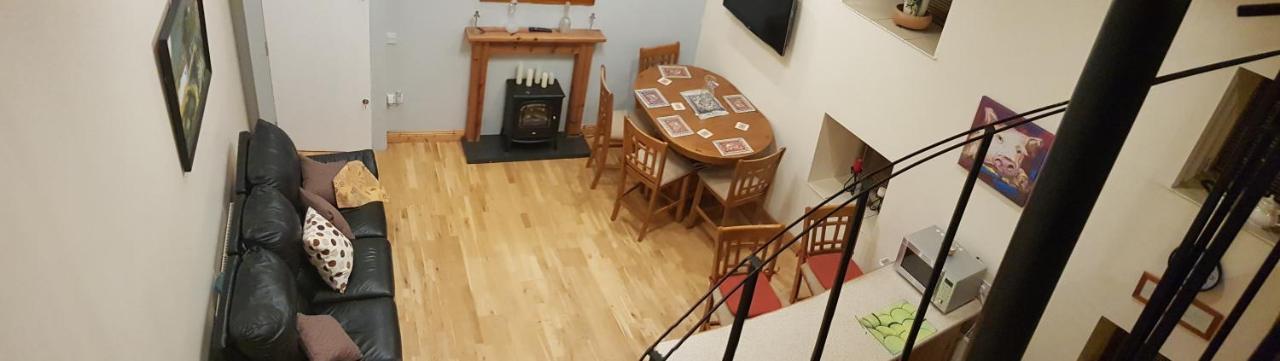 Apartment 3 Bedroom Banagher Town Centre 외부 사진