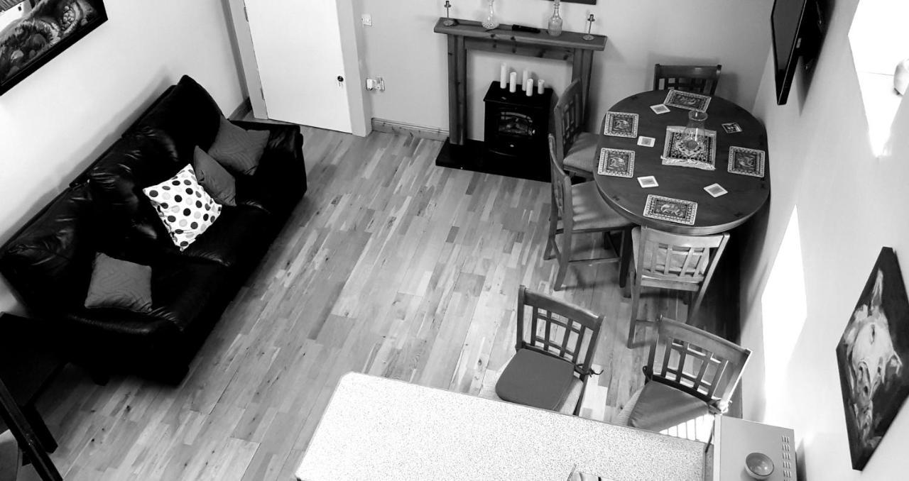 Apartment 3 Bedroom Banagher Town Centre 외부 사진